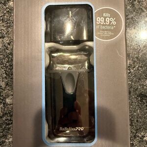 BaBylissPRO Silver and Black Electric Shaver